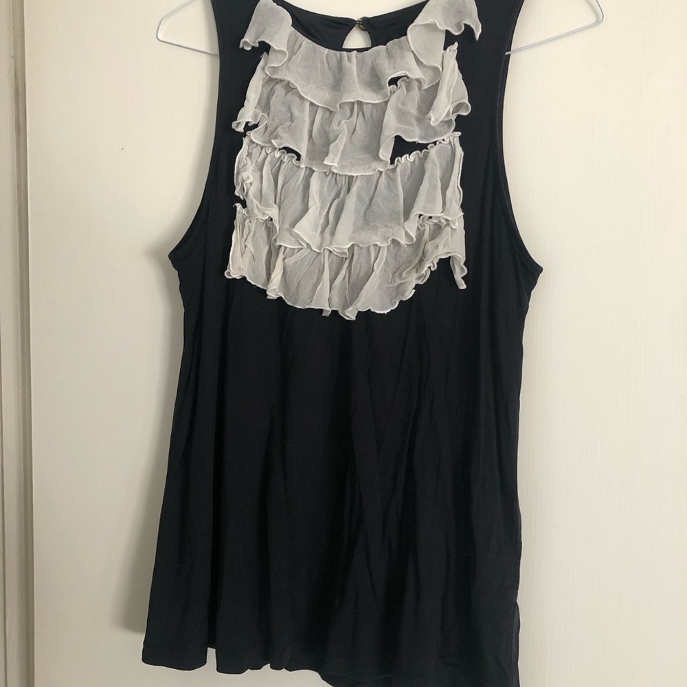 Dialogue Black Tank Top with White Ruffle Bib